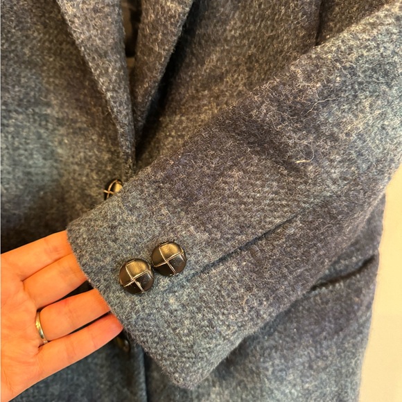 Vintage Eddie Bauer Navy Wool Blend Blazer - Picture 4 of 5